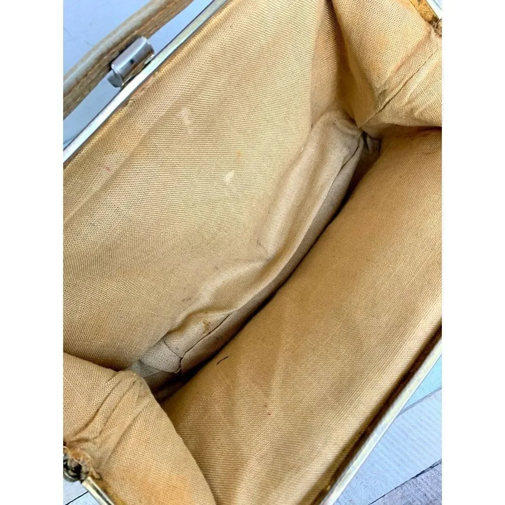TRUE VINTAGE PEBBLED BEIGE GENUINE LEATHER FRAMED POCKETBOOK BAG HANDBAG PURSE